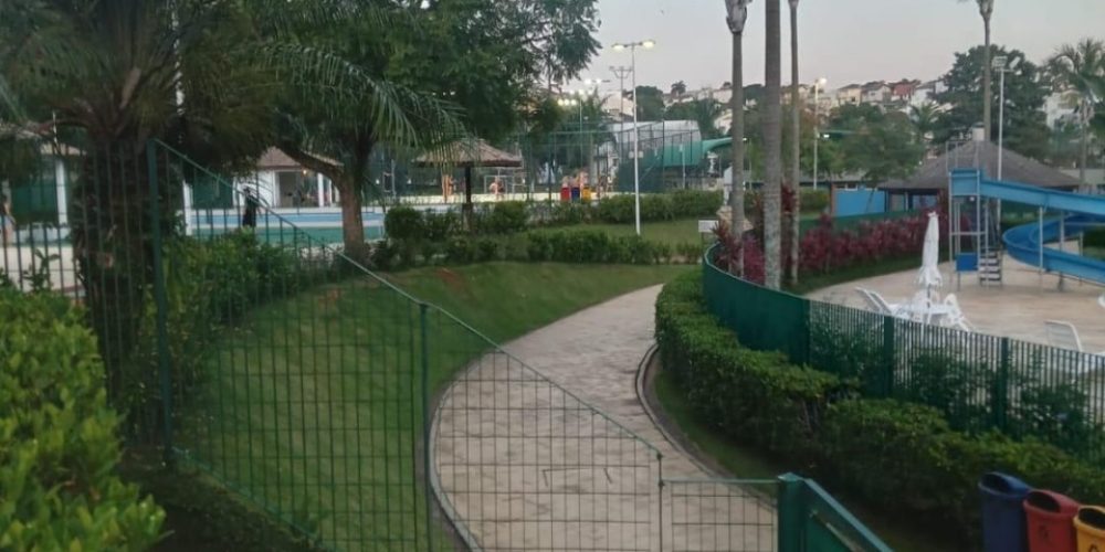 81776974-7ad0-4ca7-8837-8d86d78c19e3